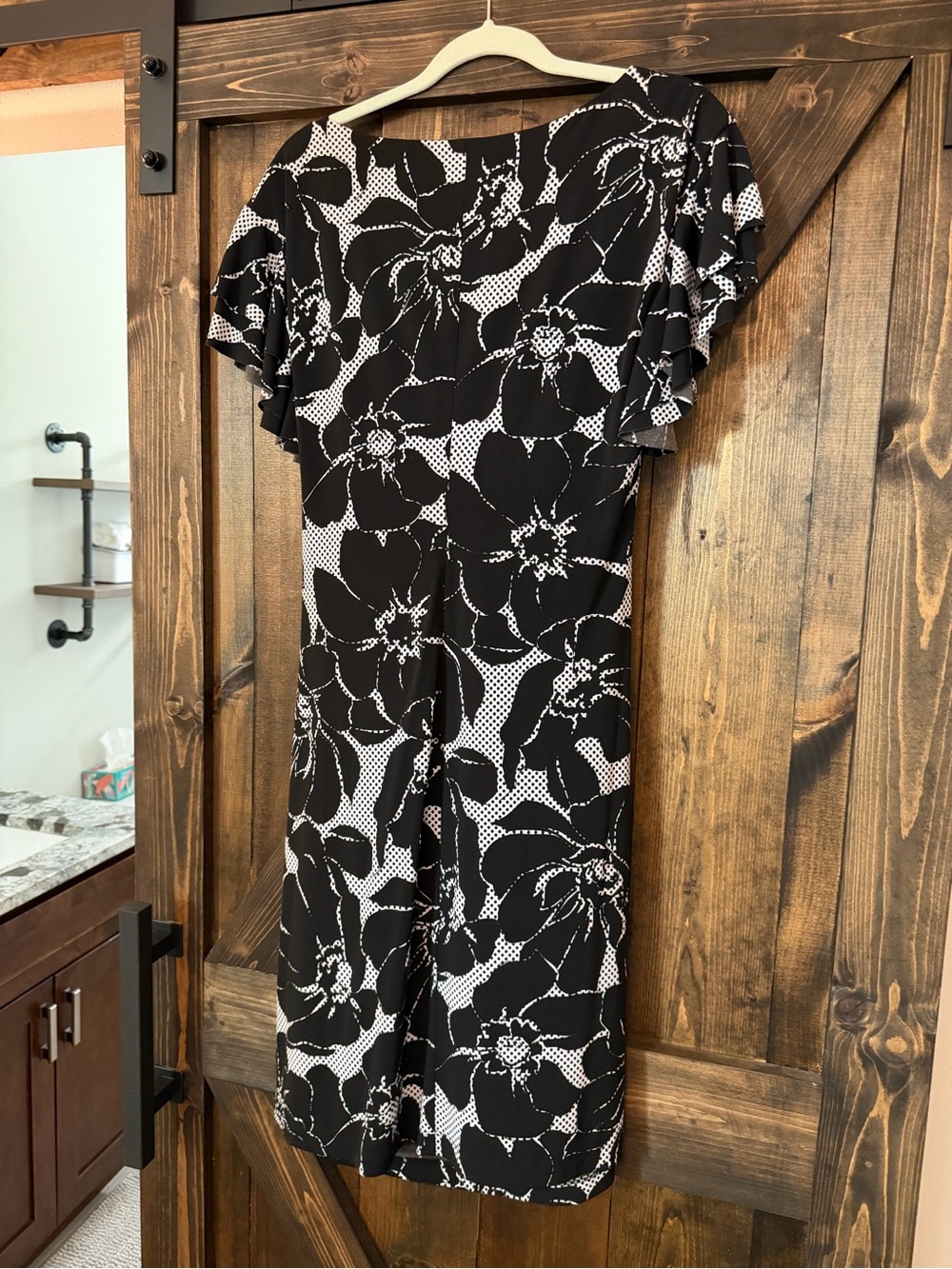 connected apparel Black and White Floral Midi Dress - Picture 2 of 3